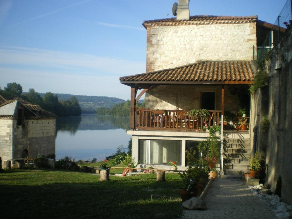 Chambres D'Hotes Moulin De Rigoulieres Saint-Sylvestre-sur-Lot Ngoại thất bức ảnh